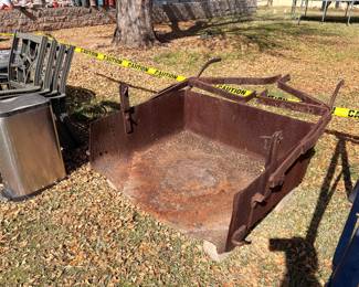 $250 loader bucket