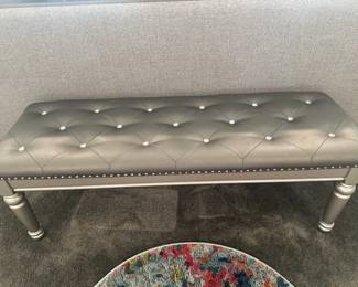 bed bench, part of a complete bedroom set