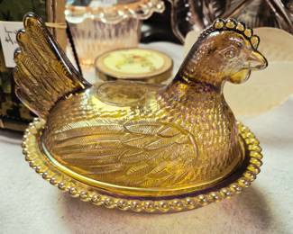 Indiana 2 ocs. Amber hen on next