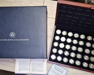 "The Bicentennial History of the United States" by Franklin Mint pewter set and C S N United States quarter setn