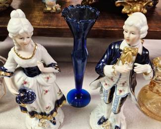 K P M Japan 2pcs. Figurines 