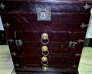 Vintage jewelry chest and organizer
