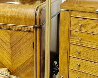 Vintage floor lamp (rewired)