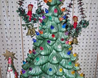 Vintage 1960's ceramic 17"lighted  Christmas tree