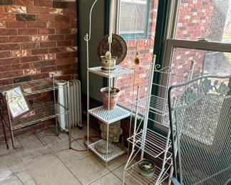 plant stands, heater