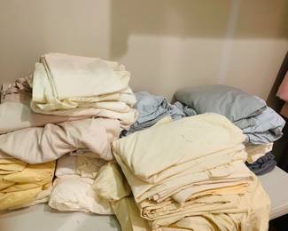 Very nice sheet sets for queen and king bed