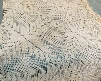 hand made queen sized crocheted bedspread