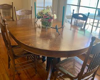 Antique table with six chairs extra leaves —beautiful condition