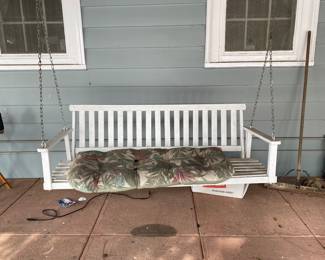 Porch swing
