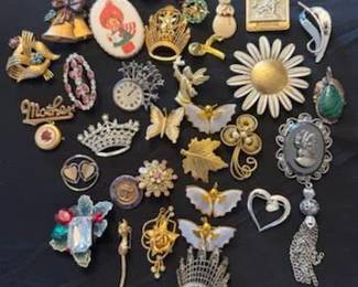 Beautiful Vintage Jewelry from Costume to Fine: Variety Galore!