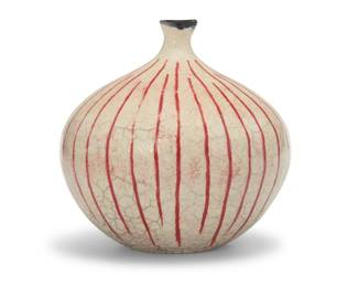 2073 Jane Madson McDonald (20th century) A glazed ceramic weed pot, mid-20th century Artist's impressed chop mark to underside With incised red lines 5.25" H x 5.25" Dia. Estimate: $300 - $500