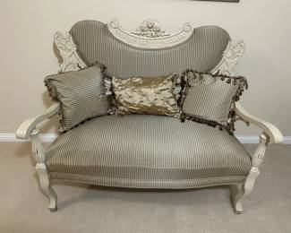 Louis XV Style Canap Sofa