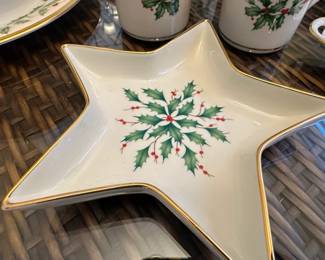 Lenox Holiday Dimension Collection Porcelain Dinnerware Set second image