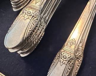 Rogers Bros. First Love Silverplate Flatware Set second image