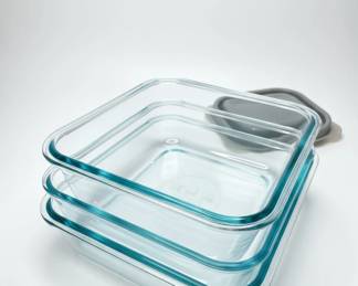 Pyrex Square Baking Dish Set with Lids