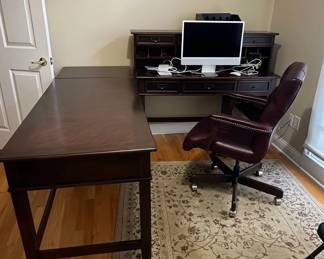 Hammary Furniture Credenza Desk with Hutch second image