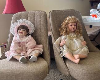Porcelain Dolls 