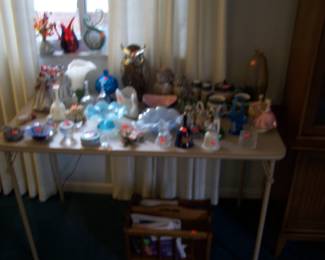 TABLE OF GLASS & CHINA--FENTON, FLORENCE FIGURINES, ETC.