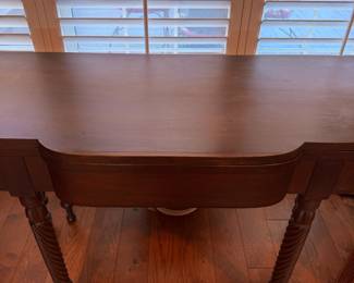 Antique mahogany gate leg table