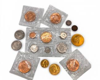 32 1976BicentennialCoinCommemorativeMedalsEisenhowerKennedy