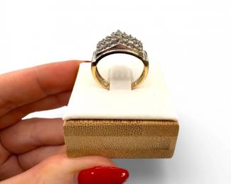 35 14KYellowWhiteGoldThreeRowDiamondBandRing