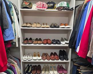 Men & women's clothes, shoes, purses, hats