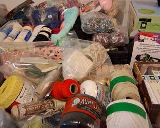 Knitting and crochet yarn