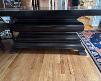 Base view of dining table 