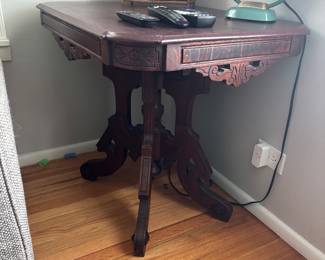 Eastlake table 