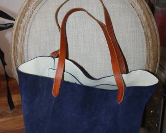 11 e05f532feeeb48fe8a4152b60f97d29f