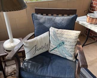 Pair of solid wood frame patio chairs (2 of 2)