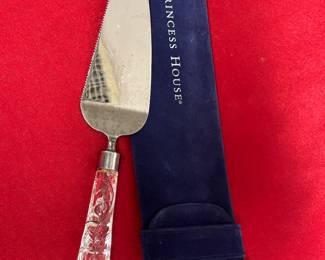 Princess House Cake Server with crystal handle