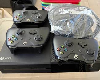 Xbox One 1540 w/controllers and power cord