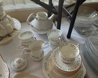 Vintage Royal Tara Fine Bone China Tea Set