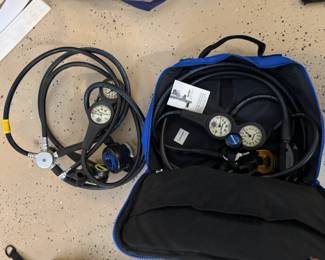 Oceanic SCUBA regulator & gauge sets w/bag
