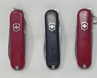 107 3OriginalVictorinoxClassicSDSwissArmyKnives