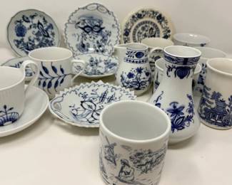 32 18DelftBlueDishes