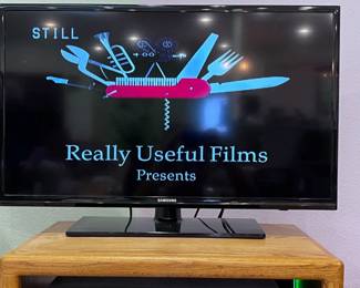 57 Samsung32InchLEDHDTV