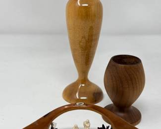 177 OregonMyrtlewoodVasesFolkArtNativityScene