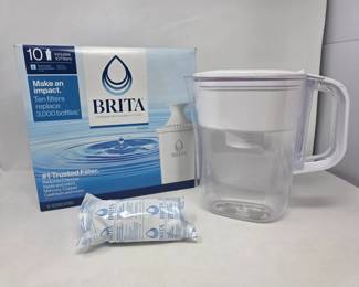 212 BritaWaterPitcher11NewInBoxFilters