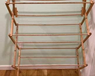 172 MadisonClothesDryer