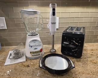 207 4SmallKitchenAppliancesOsterBlenderCuisinartHandBlender