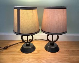 160 PairofHouseofTroyAccentTableLamps