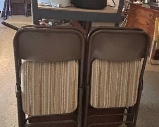 Card Table w/4 Chairs