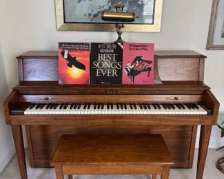 Baldwin Piano w/Bench