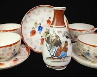 Porcelain Tea Cups Sake Bottle