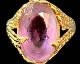 14k Gold Ring with Amethyst Center Stone 8.34g