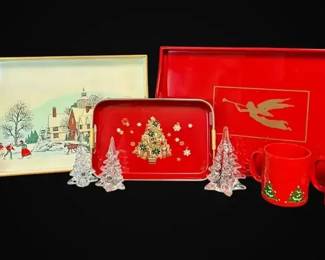 Christmas Trays, Mugs, Decor
