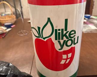 Vintage trash can
