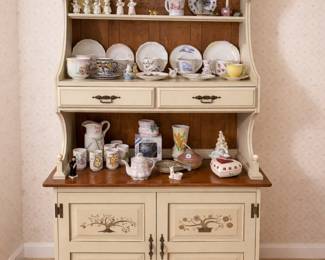 Shabby Chic - China Cabinet - Dish Display